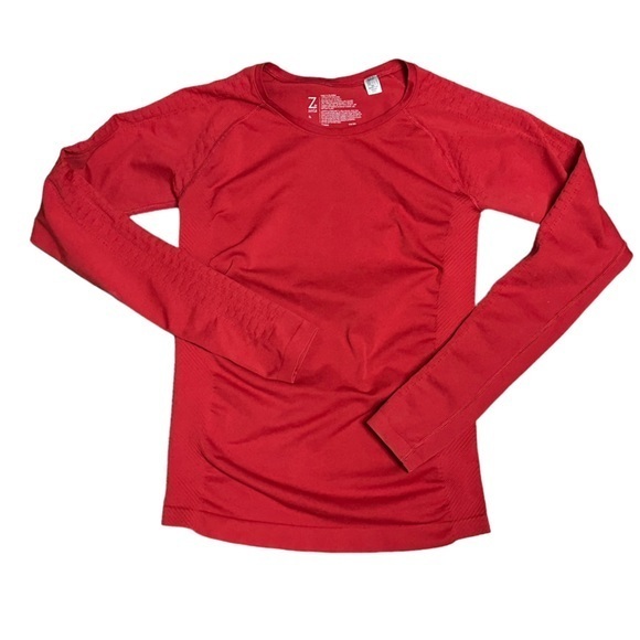 Zella Tops - Zella fitted long sleeve top.